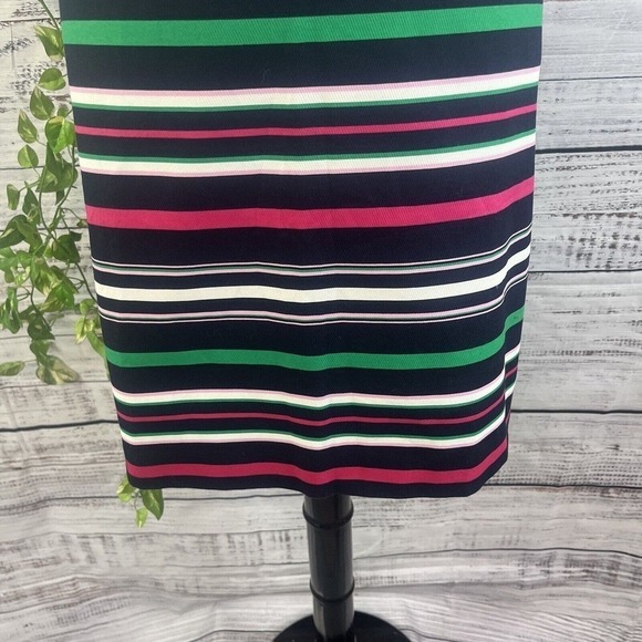Talbots Skirt size 10 Petite Navy Blue Pink Striped Knee A Line Stretch Modest - Picture 7 of 11